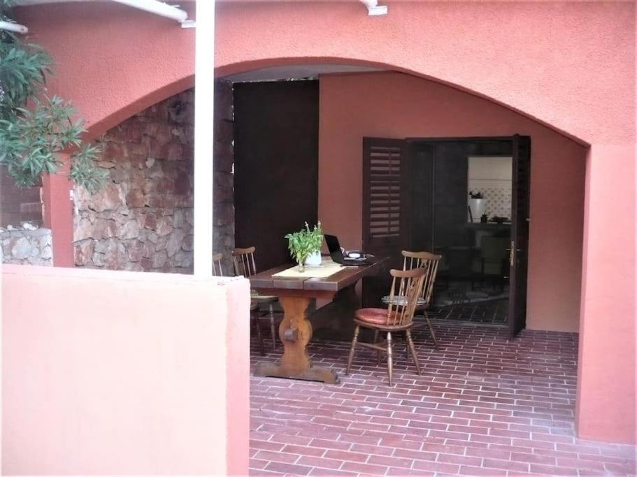 Apartment Maya Stari Grad  Extérieur photo